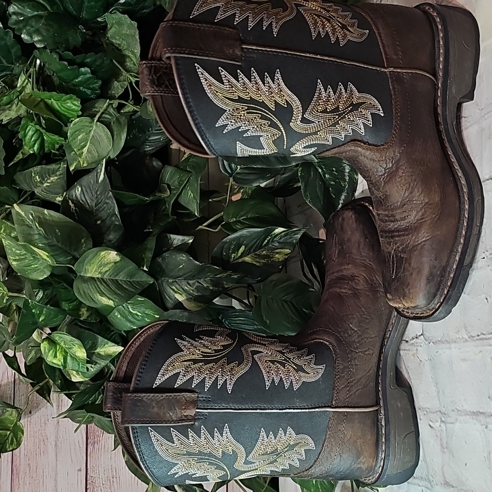 Ariat Kids' Workhog Square Toe Boots 1.5 - Picture 5 of 12